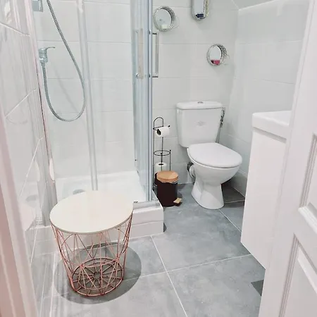 Belle D'hotes Cosy Proche Disneyland Bed & Breakfast *